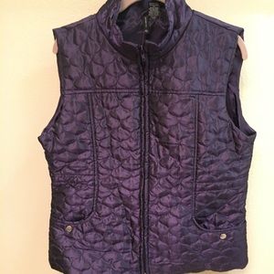 🛑 Purple vest large. New !
